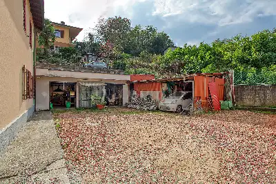 Villa Bifamiliare in vendita, Via dei Platani, Lavena Ponte Tresa