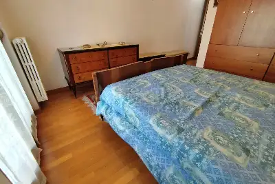 Villino a Schiera in vendita, Via Fanano, Roma