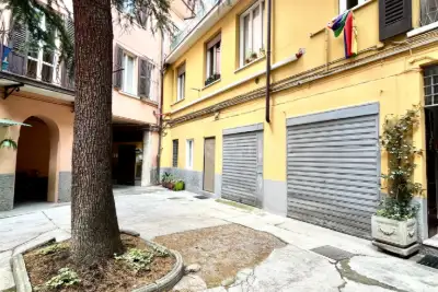Casa in vendita, Via Fratelli Folonari, Brescia