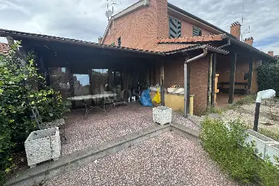 Villa in vendita, VIA MANUEL DE FALLA, Roma