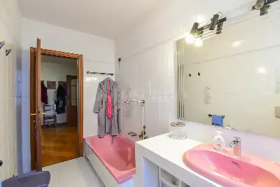 Villa in vendita, Via V Alpini, Olgiate Comasco