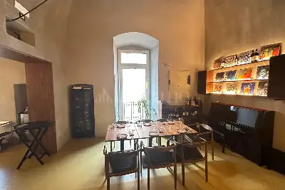 Palazzo in vendita, Via Andrea Da Bari, Bari