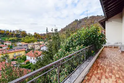 Casa Indipendente in vendita, Via Alla Zocca, Como