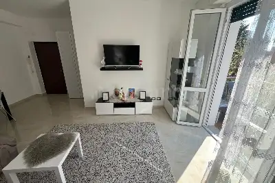 Casa in vendita, Via Lorenteggio, Milano