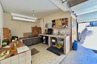 Villa in vendita, Via Dei Glicini , Ladispoli