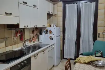 Casa in vendita, Via Provinciale, Marsicovetere