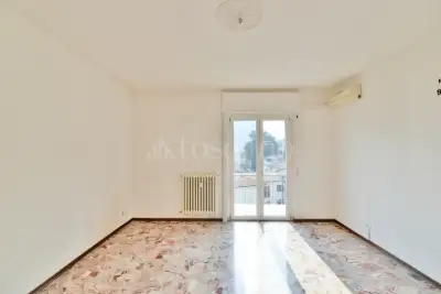 Casa in vendita, Via Francesco Borromini, Como