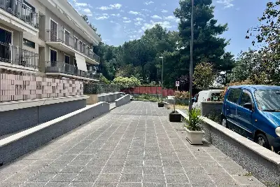 Magazzino in affitto, Via C. Colombo, Tremestieri Etneo