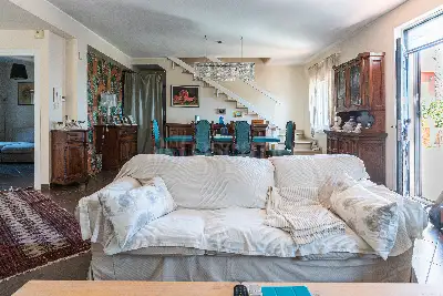 Villa in vendita, Via Lucio Piccolo, Zafferana Etnea