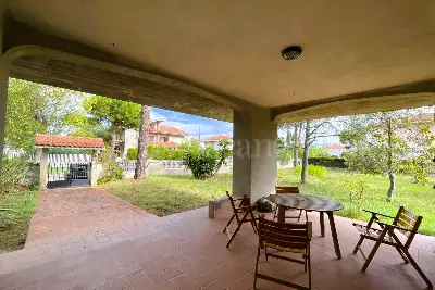 Villa in vendita, Via Berlinguer 2 , Martinsicuro