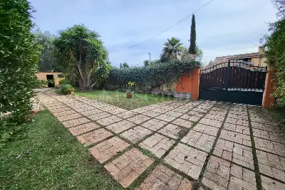 Villa Bifamiliare in vendita, Via Claudio Merulo, Roma