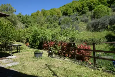 Villa in vendita, Loc. La Casa, Vernio