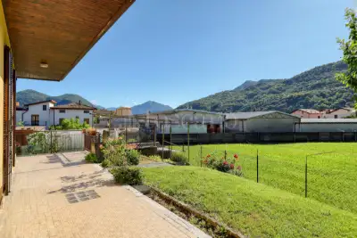 Casa Indipendente in vendita, Via al Lago, Porto Ceresio
