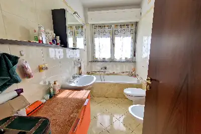 Casa in vendita, Via Leonardo Da Vinci, Como