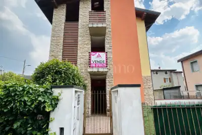 Casa in vendita, Via Odofredo Denari, Brescia