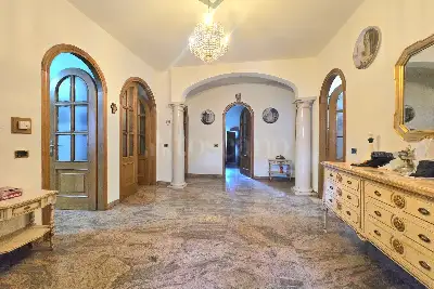 Villa in vendita, Via F. Petrarca, Sarezzo