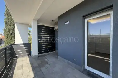 Villa in vendita, Via della Collina, Aprilia