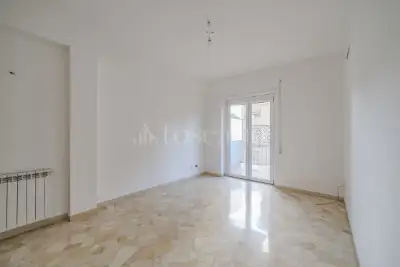 Casa in vendita, Via Edoardo Bassini, Roma