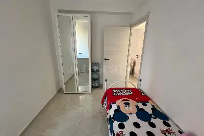 Casa in vendita, Via Lorenteggio, Milano