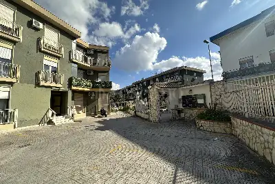 Casa in vendita, Via Inserra, Palermo