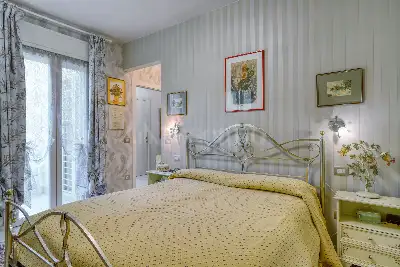 Villa in vendita, Via Luigi Pirandello, Camaiore