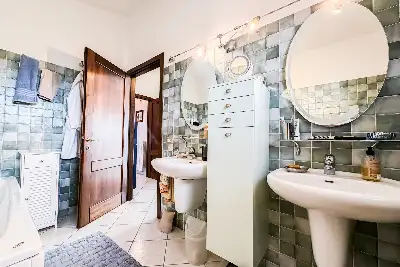 Villino a Schiera in vendita, Via Atene, Olbia, Olbia