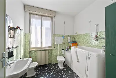 Villa in vendita, Via Scuole, Desenzano del Garda