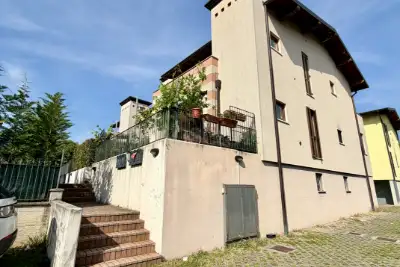 Casa in vendita, Via D. Alighieri, Monticelli Brusati