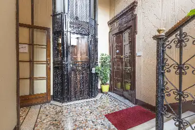 Casa in vendita, Via Guercino, Milano