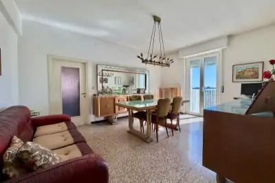 Casa in vendita, Viale Omero, Milano