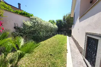 Villa in vendita, Via Giuseppe Ottavio Pitoni, Roma
