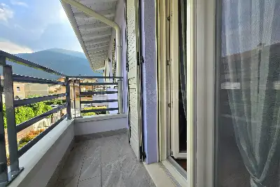 Villino a Schiera in vendita, Via Angelo Canossi, Villa Carcina