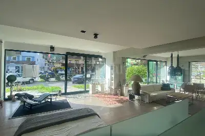 Negozio in vendita, Via Cesare Battisti, Comano Terme