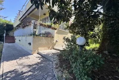 Casa in vendita, Via Filippo de Grenet, Roma