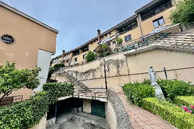 Villino a Schiera in vendita, Via Vitagliano Rosetti Residence S. Agostino, Caserta