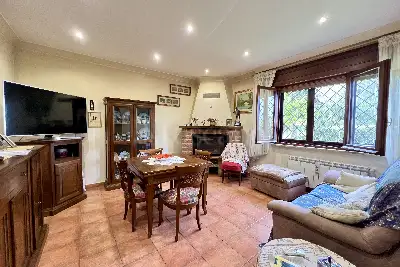 Casa Indipendente in vendita, Via Plutone, Fiumicino