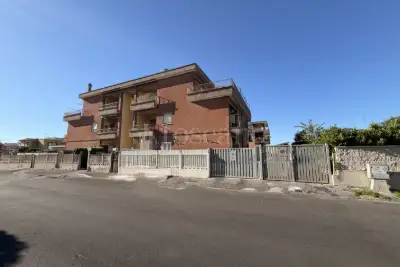 Casa in vendita, Via Rumenia, Pomezia