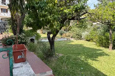 Villa in vendita, Via Biagio Miraglia, Catanzaro