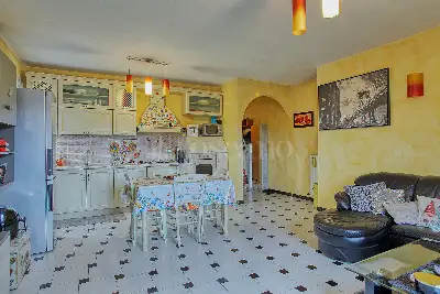 Casa in vendita, Via Libertà, Cugliate-Fabiasco