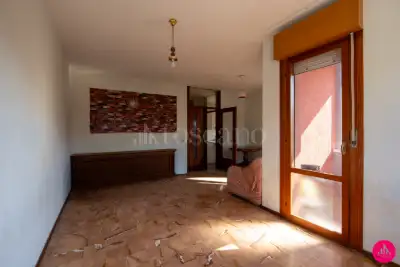 Casa in vendita, Via Chiesa di Rorai, Pordenone