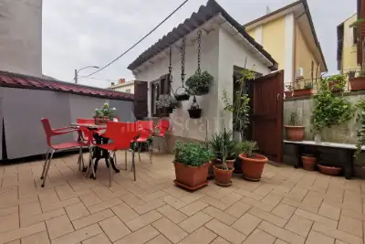 Villino a Schiera in vendita, Via Roma, Redavalle