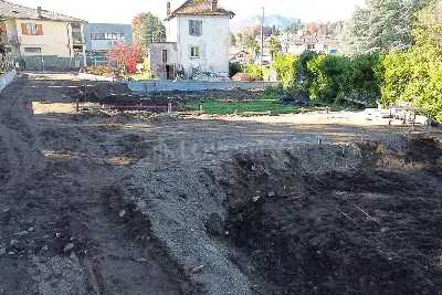 Villa in vendita, Via Costantino, Marchirolo