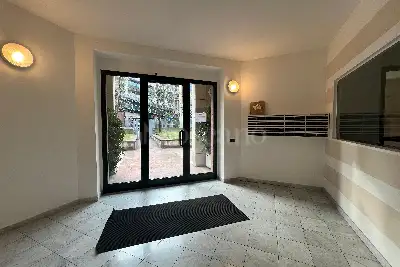 Casa in affitto, Via Carloni, Como