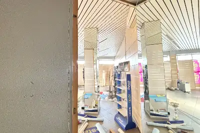 Negozio in vendita, Via Ginevrina Fossano, Cantù