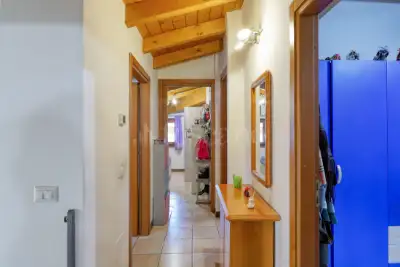 Casa in vendita, Via P. Bozzolo, Marchirolo