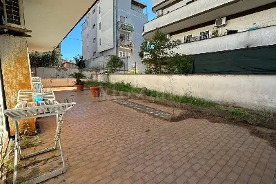 Casa in vendita, Via del Campo, Roma