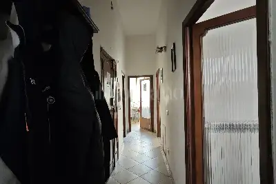 Casa in vendita, Via Camollia, Siena