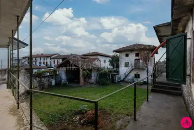 Casale in vendita, Via Santo Stefano, Remanzacco
