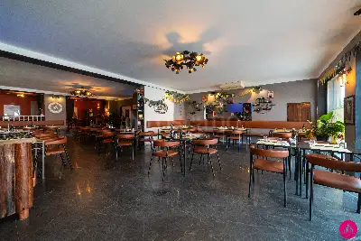 Negozio in vendita, Piazzale Gio Batta Cella, Udine, Udine