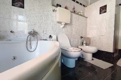 Casa in vendita, Via degli Atlantici, Roma